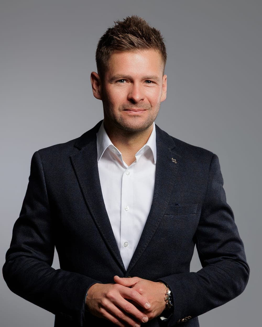 Sebastian Sandmann – Betriebswirt & Bankkaufmann · Immobilienfinanzierung, Privatkredite bei Groß Finanzdienstleistungen
